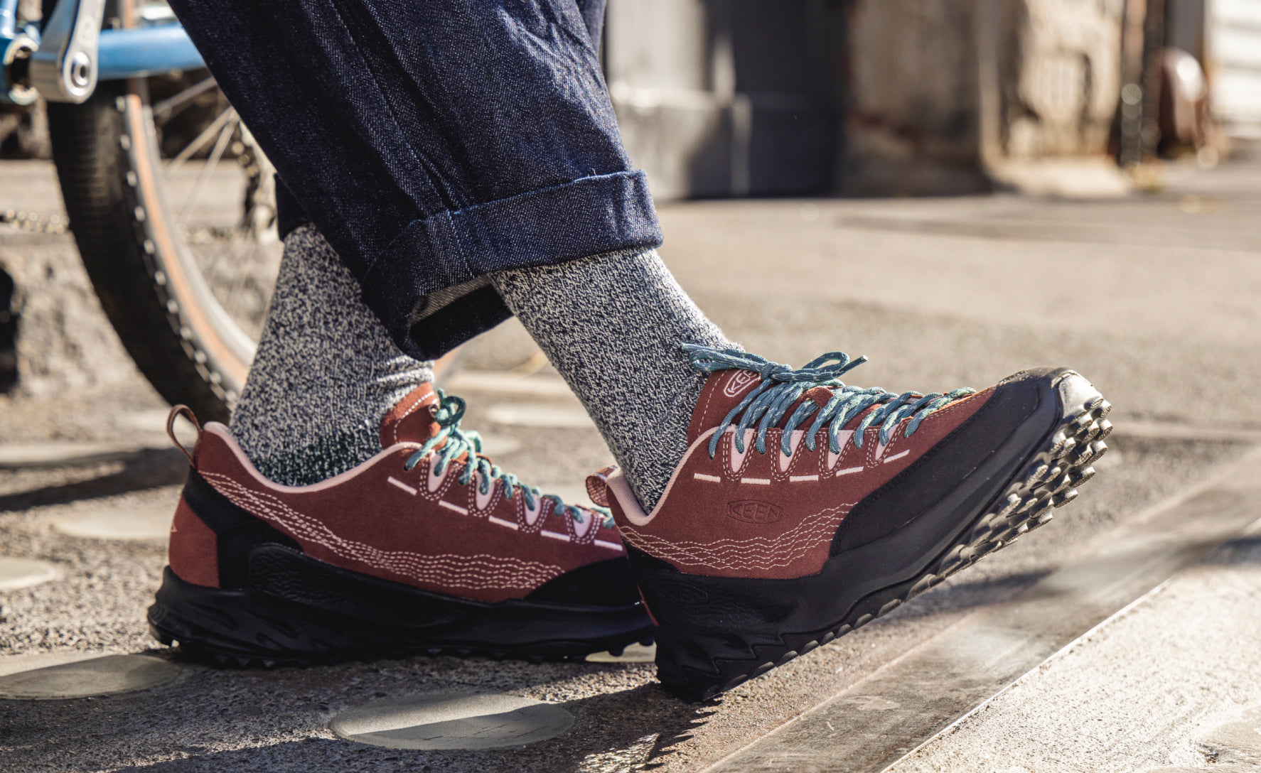 Women's Jasper Zionic Sneaker x Pilgrim Surf + Supply | Marron/Adobe Rose - Image 7