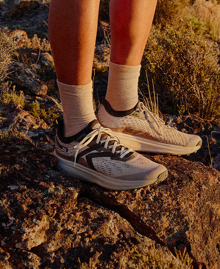 Men's Seek Trail Running Shoe | Black/Sunset Sand - Image 8